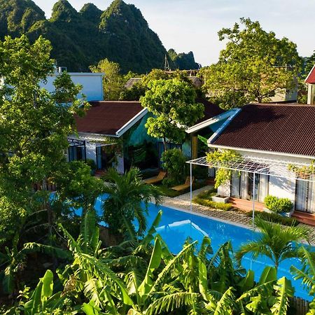 Commander Lodge Phong Nha Esterno foto