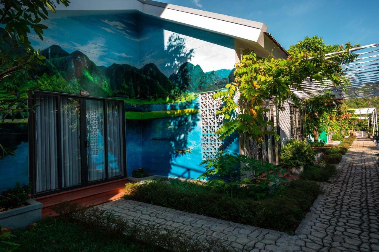 Commander Lodge Phong Nha Esterno foto